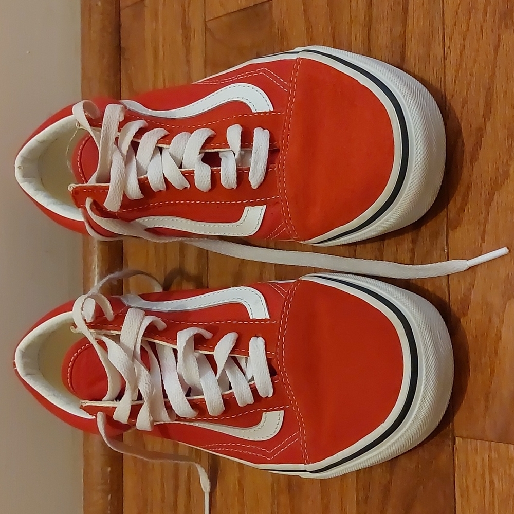 VANS ♦️UNISEX (RED)